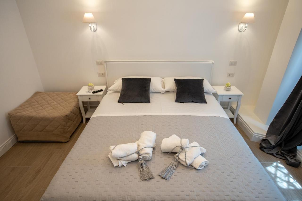 Suite Imperiale Colosseo Rome Extérieur photo