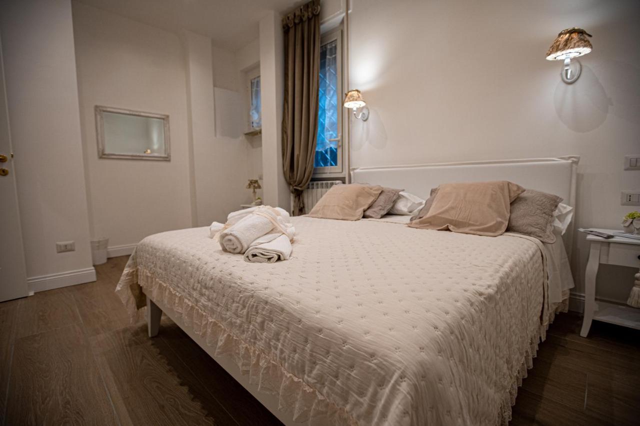 Suite Imperiale Colosseo Rome Extérieur photo