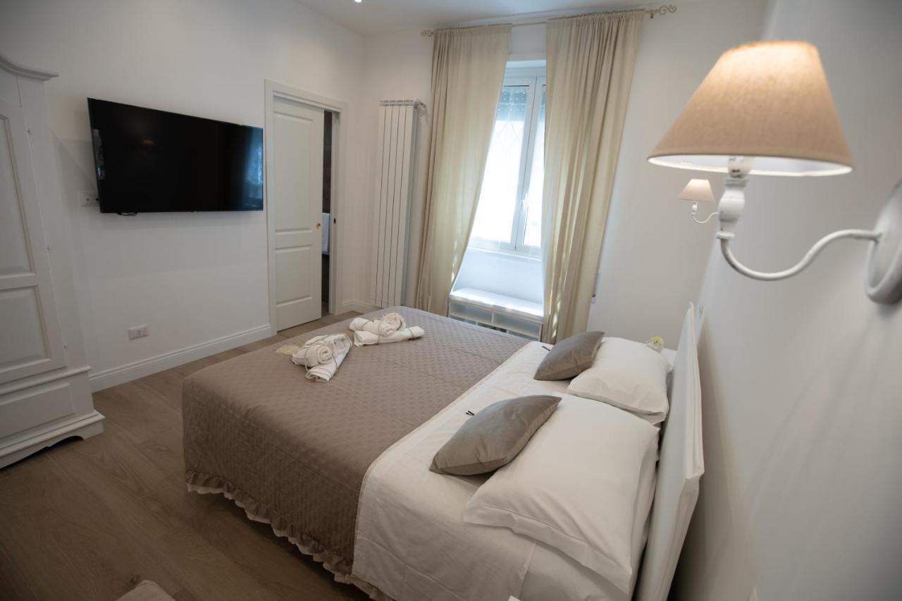 Suite Imperiale Colosseo Rome Extérieur photo