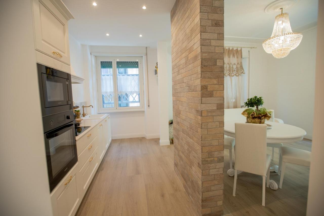 Suite Imperiale Colosseo Rome Extérieur photo